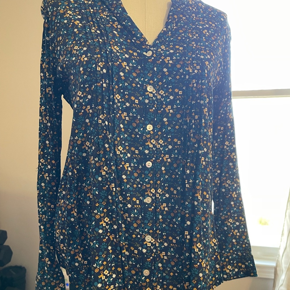 Jane and Delancey Navy Floral Button-Up Blouse